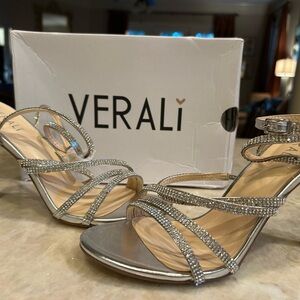 “Verlai” Oakley Silver Rhinestone Heels